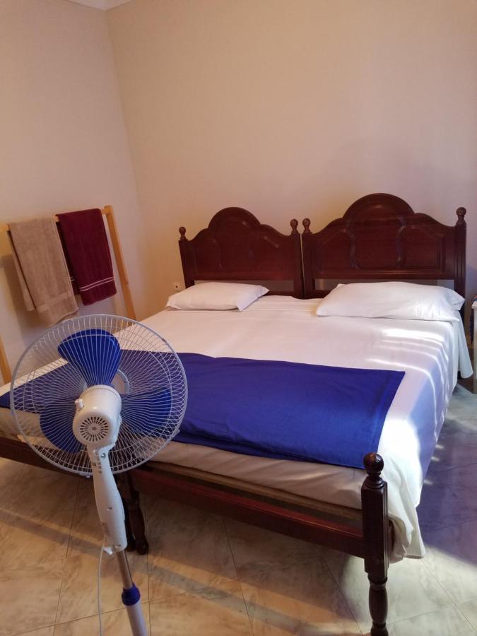 Chez Albino Guest House 상 펠리페 외부 사진
