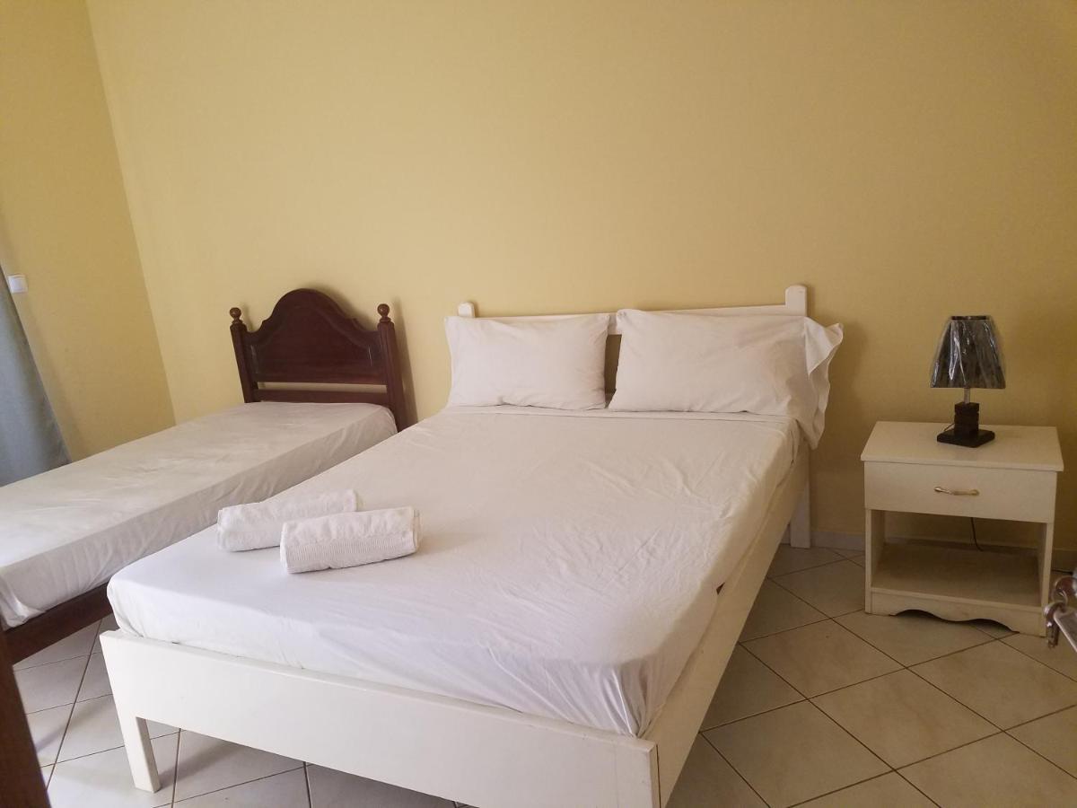 Chez Albino Guest House 상 펠리페 외부 사진